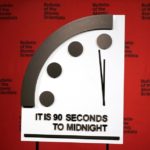 【終末時計】人類滅亡までの「残り時間」はどう変わってきた？ 2023年は過去最短の「90秒」